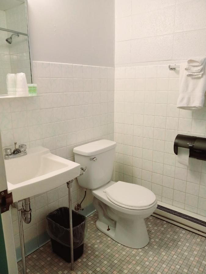 小木屋汽车旅馆 德赖登 外观 照片